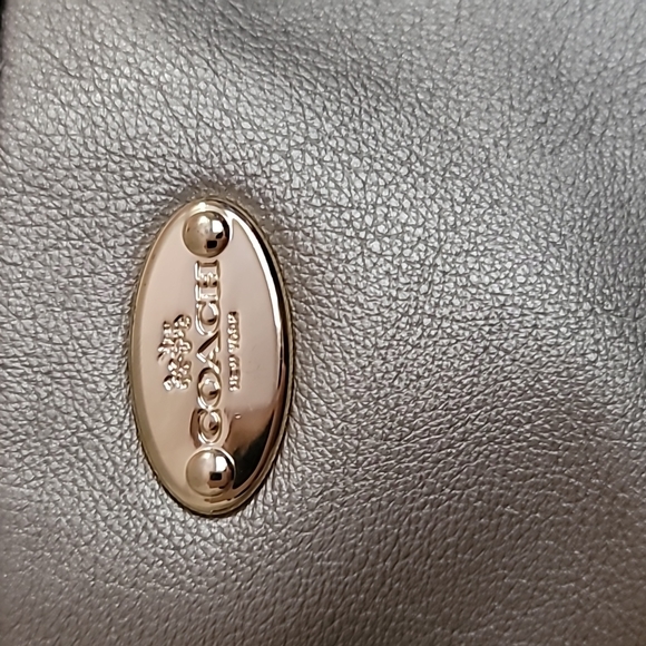 Coach Bag - Picture 3 of 11